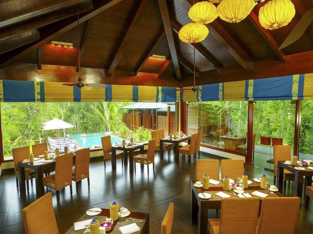 Niraamaya Retreats Cardamom Club Hotel Thekkady Exterior photo