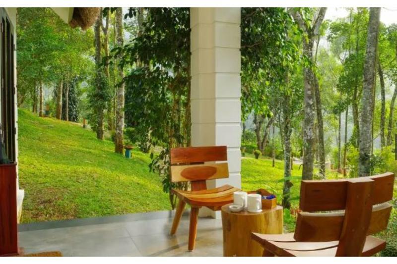 Niraamaya Retreats Cardamom Club Hotel Thekkady Exterior photo